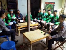 Untuk Kamseltibcarlantas Polres Ponorogo Gelar Dialog Dengan Puluhan Sopir dan Ojol