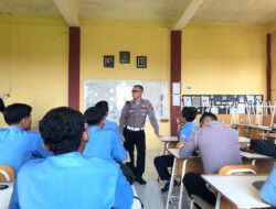 Hari Pendidikan Nasional, Satlantas Polres Gresik Go to School di SMKN 1 Duduksampeyan