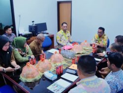 Pj. Bupati Takalar melakukan Monev Program Kegiatan pada Dinas TPHPKP