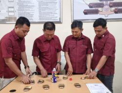 LP Kelas II B Lumajang Lakukan Perawatan Gembok dan Rolling Gembok