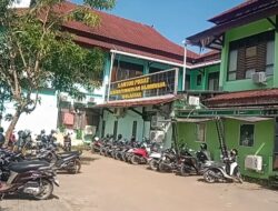 STIE AMKOP Makassar Dari Yayasan Pendidikan Bajiminasa Ujung Pandang.