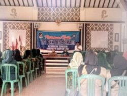 Acara pertemuan rutin Tp.PKK di desa Sragi-kecamatan Songgon,Banyuwangi.