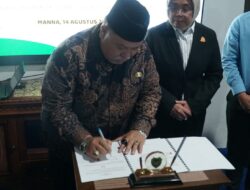 Penandatanganan Perjanjian Kerja Sama Antara Pemerintah Daerah Kabupaten Bengkulu Selatan dengan Kejaksaan Negeri Bengkulu Selatan.