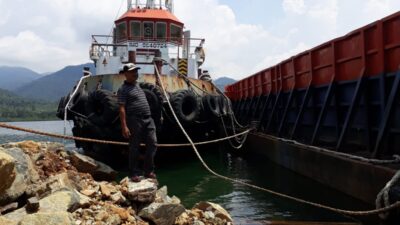 DOKTER: Itulah Istilah Para Penambang Menggunakan Dokumen Terbang.