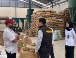 Imigrasi Kelas II TPIKuala Tungkal Opersi Melaksanakan Pengawasan Terhadap Keberadaan dan Aktivitas Orang Asing di Wilayah Kerja