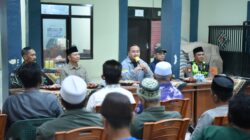 Kapolres Gresik Tegaskan Komitmen Jaga Kamtibmas Usai Mediasi Warga Campurejo dan Banyutengah